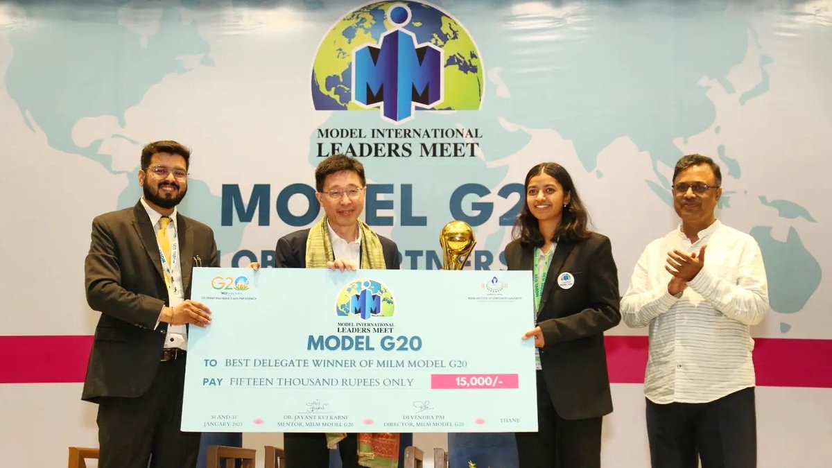 DevendraPai's tweet photo. Some pictures from the Prize Distribution ceremony of @iidlpgp's #ModelG20.

Thank you CG of Singapore in Mumbai Mr Cheong Ming Foong, @SGinIndia for gracing the occasion.

Once again a very hearty congratulations to all the winners. 
 
#ModelG20Summit #MILM #IIDL https://t.co/F1G1t5s0H4