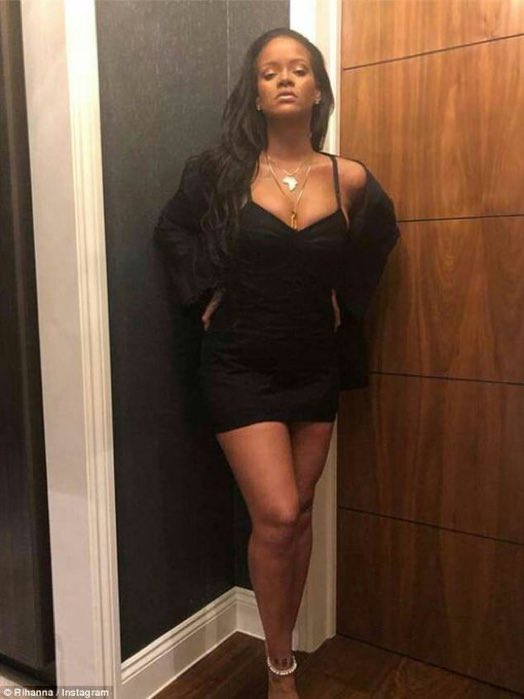 _violetvixen__'s tweet photo. @RhiHung 😍😍😍😍🤤🤤🤤🤤
#Powerful #GoddessTemple https://t.co/ifMfnuKD8s