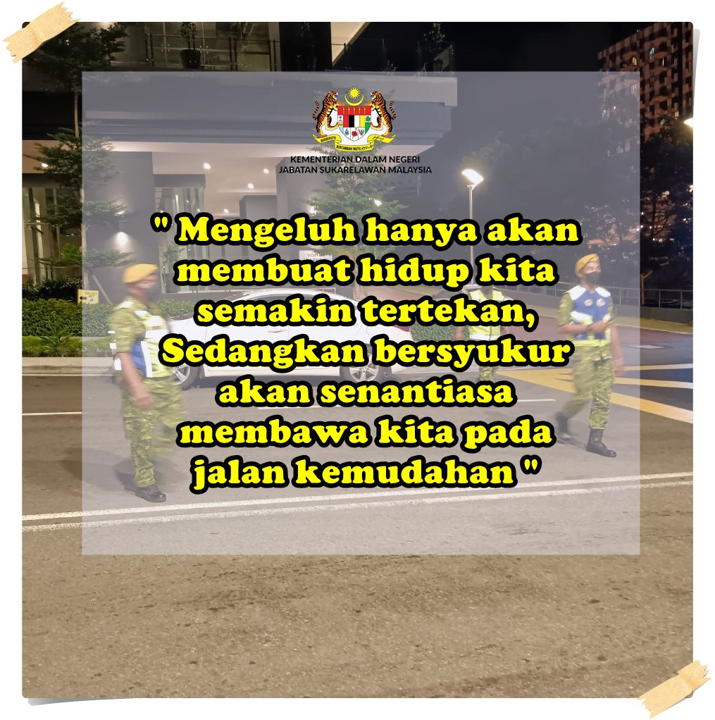 " Mengeluh hanya akan membuat hidup kita semakin tertekan,
Sedangkan bersyukur akan senantiasa membawa kita pada jalan kemudahan "