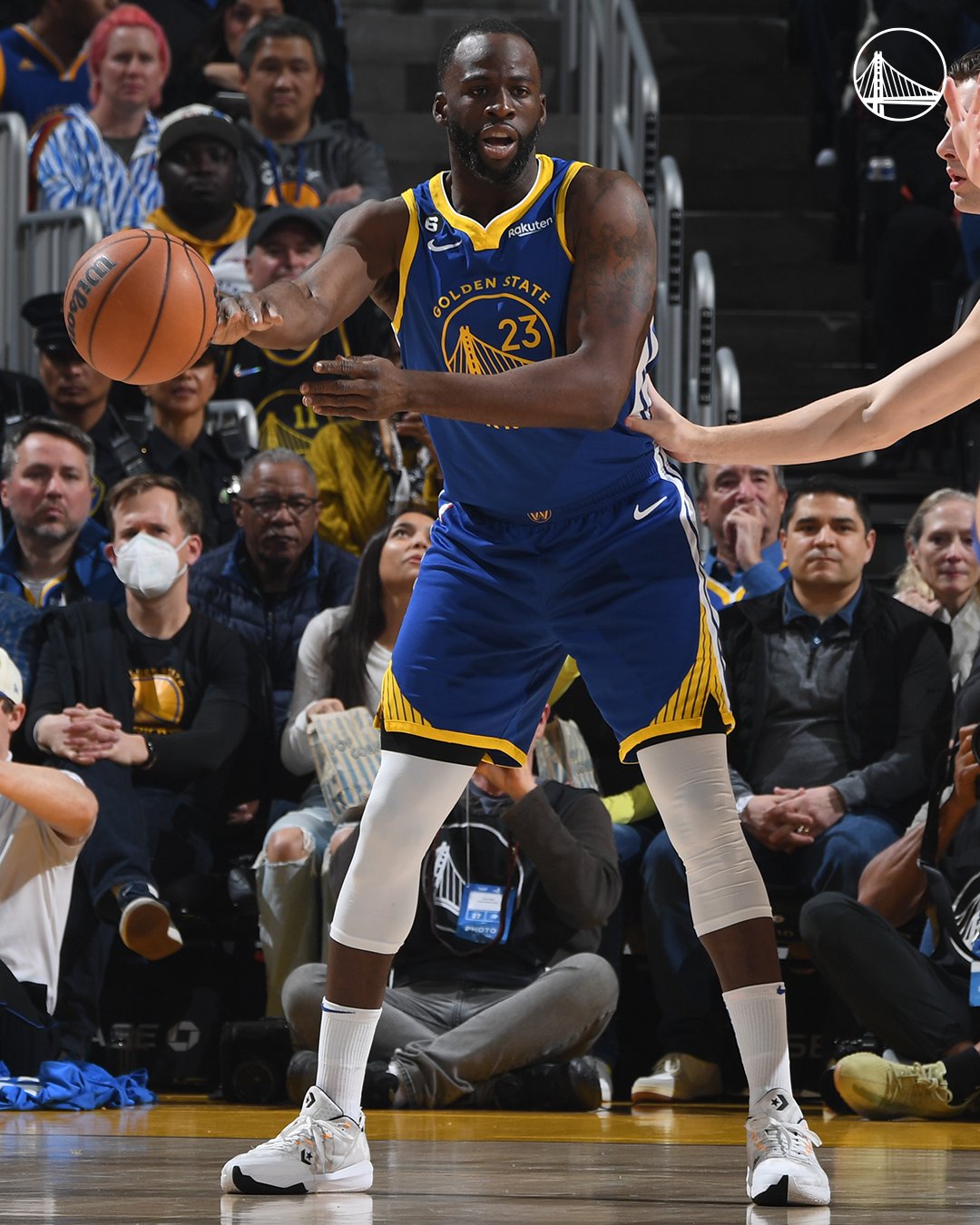 Golden state warrior best sale sneakers