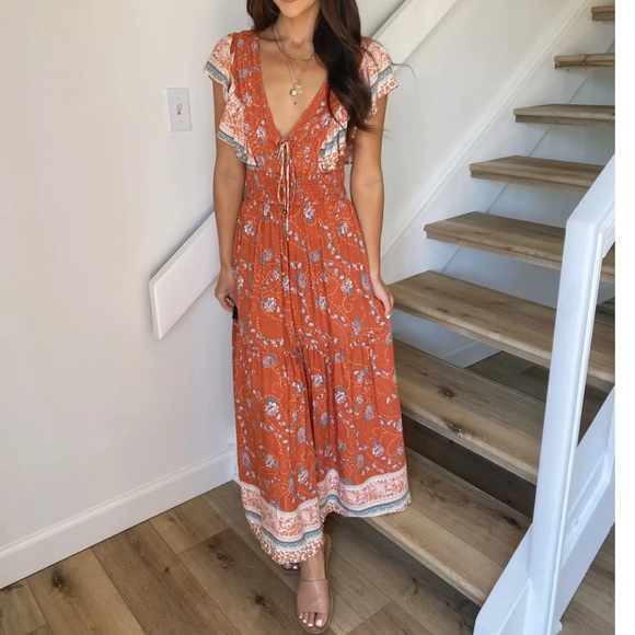 So good I had to share! Check out all the items I'm loving on <a href="/Poshmarkapp/">Poshmark</a> #poshmark #fashion #style #shopmycloset #qupid #audrey31: posh.mk/LuM4Fmypdxb