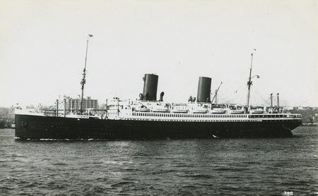 URDailyHistory's tweet photo. 10 Feb 1945: SS General von #Steuben is sunk while evacuating German #soldiers and civilians. ~4,000 people died. It is torpedoed by the Soviet submarine S-13, which on Jan. 11 sunk the MV Wilhelm Gustloff in the worst loss of life in nautical history. #ad https://t.co/y4hOZu7PjH https://t.co/BQfSNHiT3L