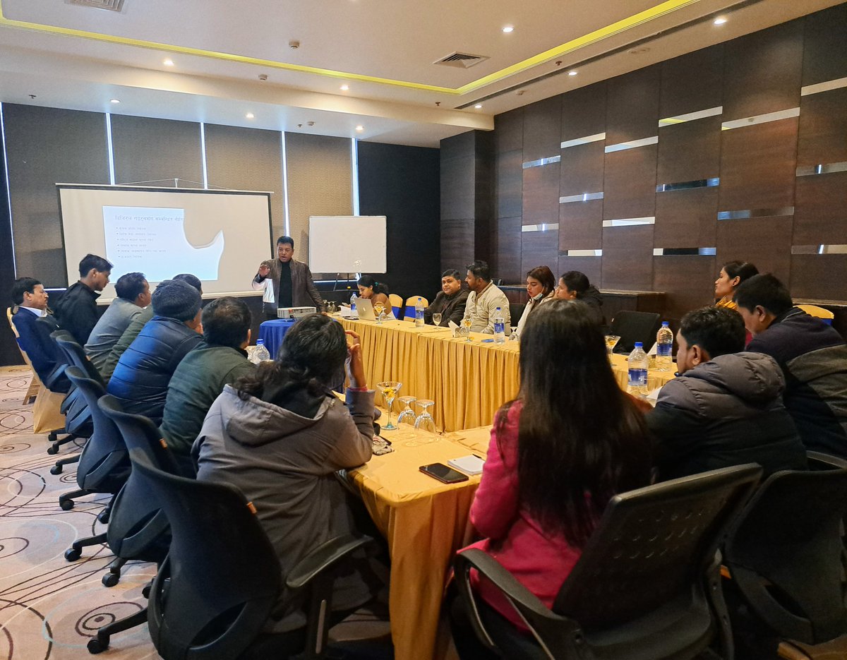 D4D_Nepal's tweet photo. An interactive session by @sigdelsantosh on data governance in local government - role of media, civil societies and activists. Event focused on mainstreaming local issues of digital rights and data governance.
#DataGovernance #PolicyIntervention #DigitalRigts #SafeInternet https://t.co/XQpeSeSINV