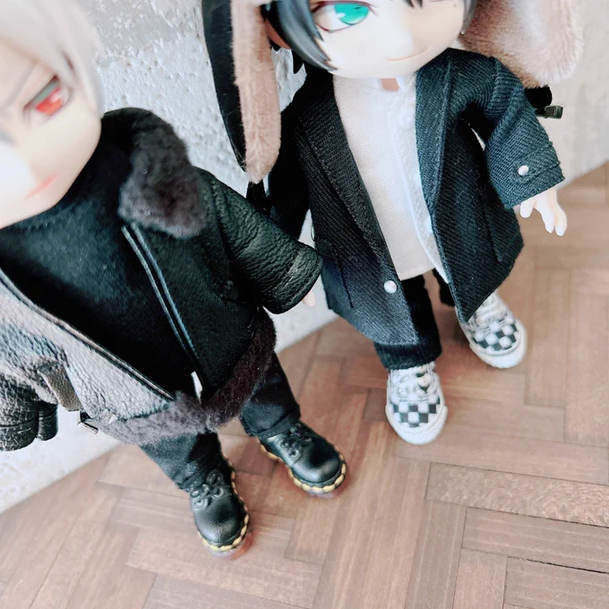 𝐧𝐞𝐰sama さま U/Cさまアウターめちゃくちゃ革が柔らかくて最高……オールブラックやっぱりかっこよい逞しい触覚にも負けないフライトキャップ有り難すぎて泣きそう 