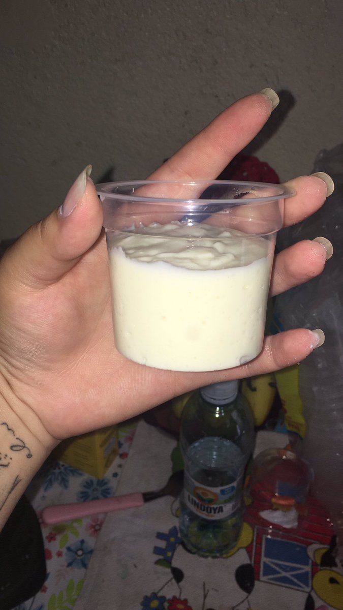 Alveesmiin19's tweet image. Pudim de limão e paçoca 😋😋 
Façam seus pedidos… (11) 977293444

#pudim #publico #fome #hum #Doce #delicia #Insta #TikTok #kawaii #feliz #WhatsApp #mousse #limao #pacoca