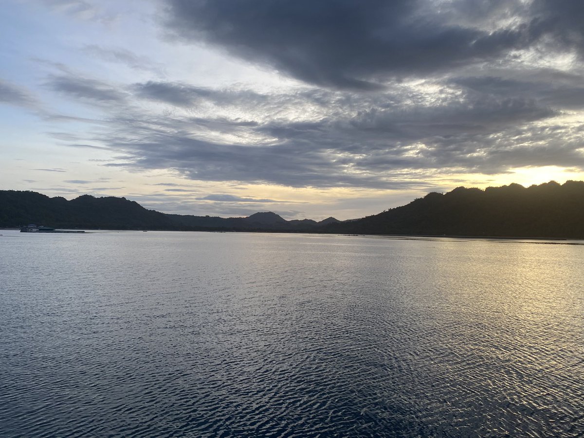 I can’t help but to be awed by the natural beauty at Bugana and the Sipalay area.