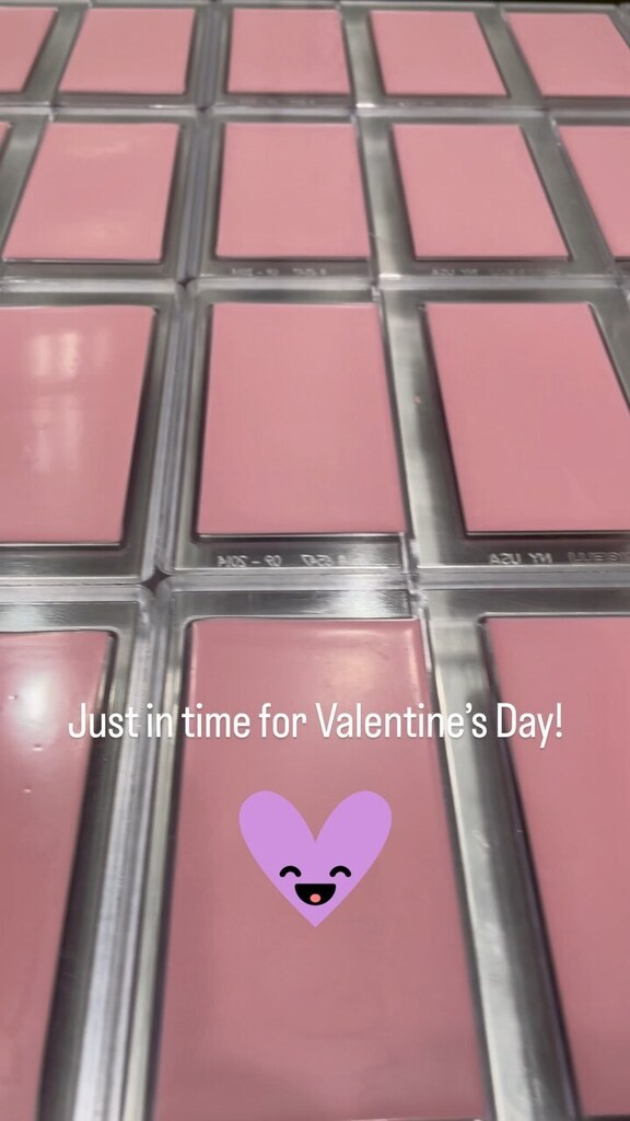 LetterPressChocolate tweet media