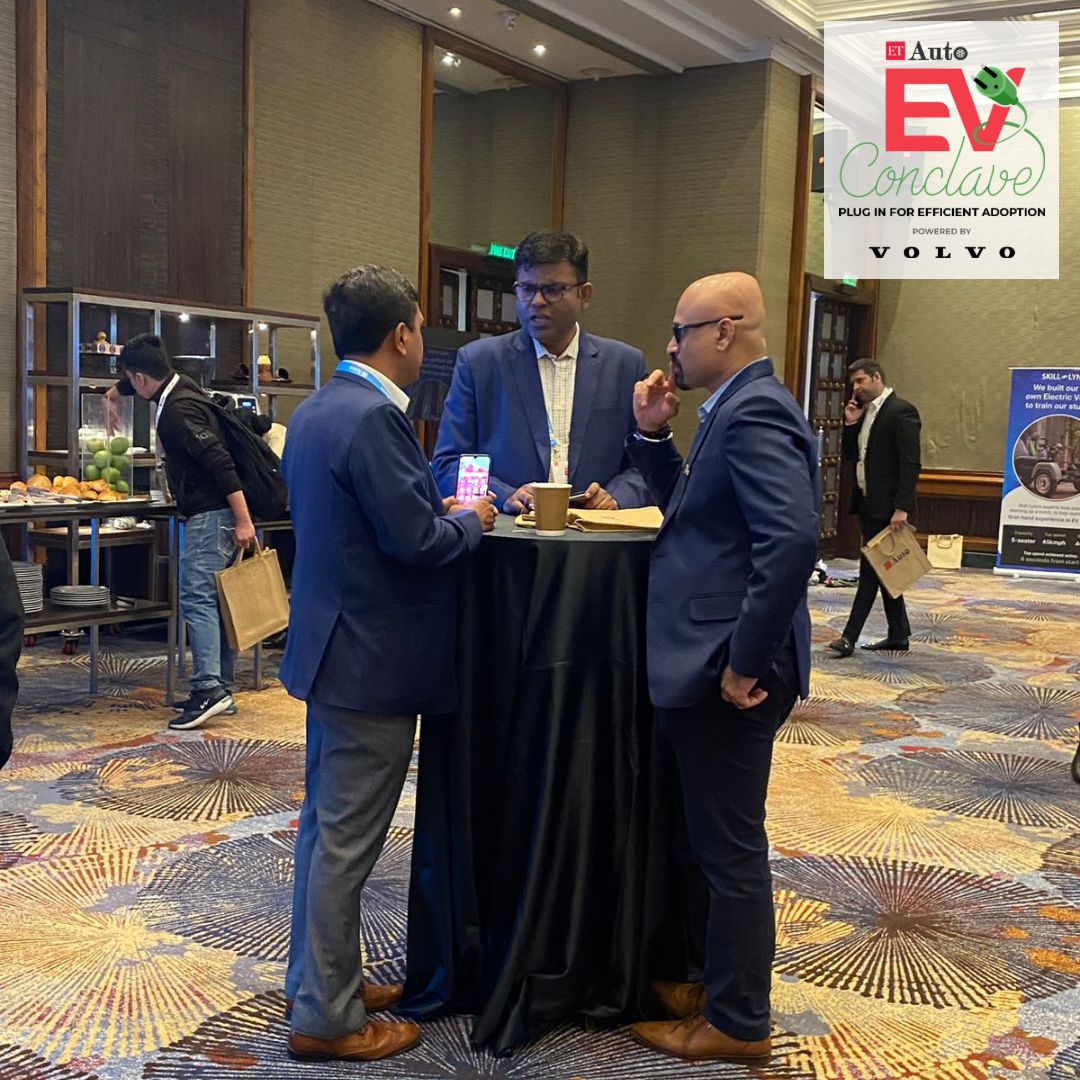 ETAuto's tweet photo. Isn't it overwhelming to meet and greet people, converse with them over coffee. But where? Only at #ETAutoEVC!

Discover Now: https://t.co/deowbg3KNn

#ETAuto #ClimateChange #climateaction #cleanmobility #climatecrises #electricvehicle #ev #electriccar #zeroemissions https://t.co/qCIkZ3mJvE