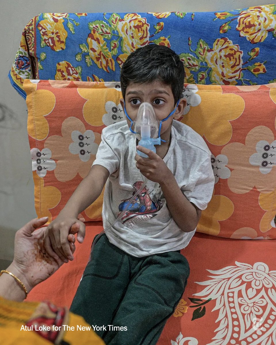 nytimes's tweet photo. Vihaan is 5 years old and has cystic fibrosis. If he lived in the U.S., he would soon be eligible for a powerful new drug that has been transforming lives.

But he lives in India, and the drug's maker is not making it available in poorer countries. https://t.co/589lUsJMlf https://t.co/pSKysWRHiZ
