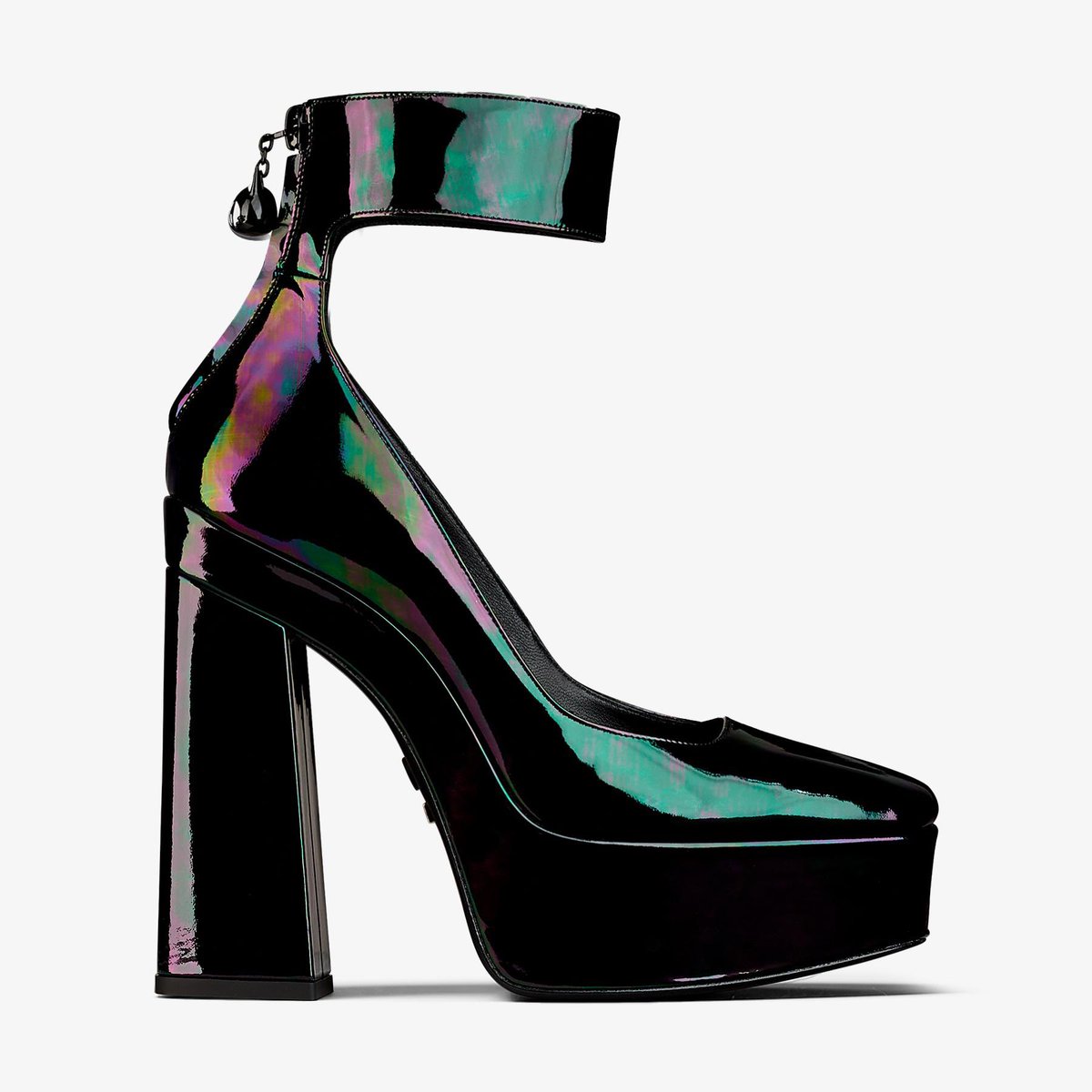 eliesaaabs's tweet image. Jimmy Choo x Sailor Moon