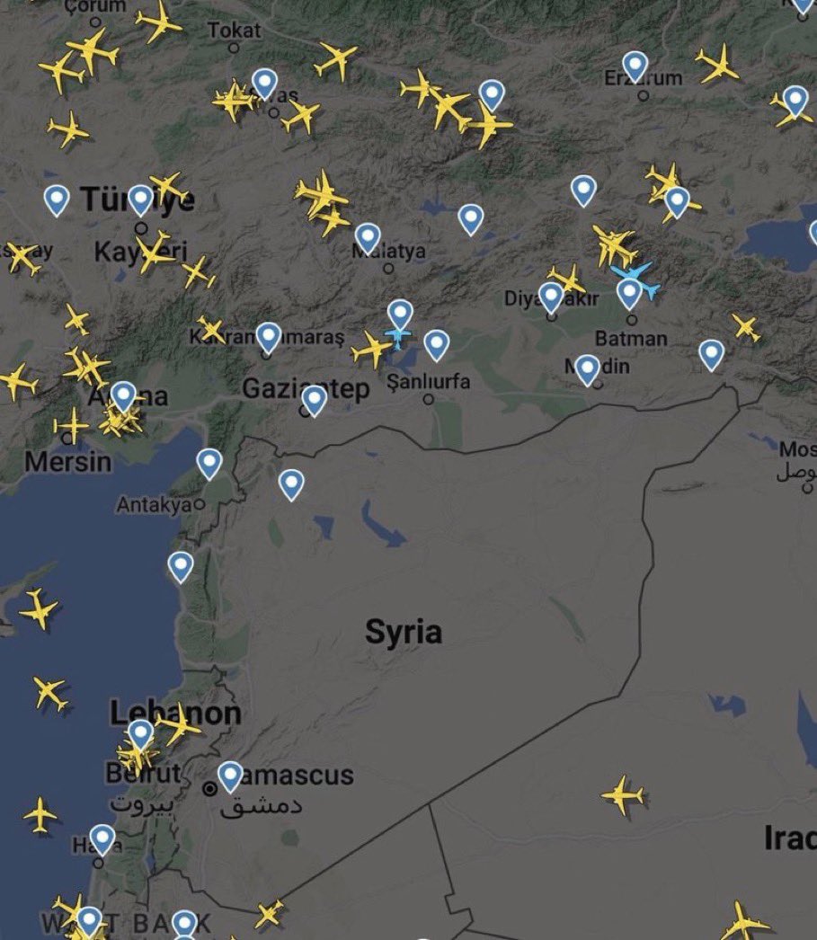 Lili_Rose_29's tweet photo. Syria has been at war for decades... Under the pretext of economic sanctions nobody can help them...It’s inhuman what they are going through..What have they done to deserve this...please leave politics aside, and save Syria... Please God help them...🙏🏼

#HelpSyria #PrayforSyria https://t.co/vYNyTljCWK