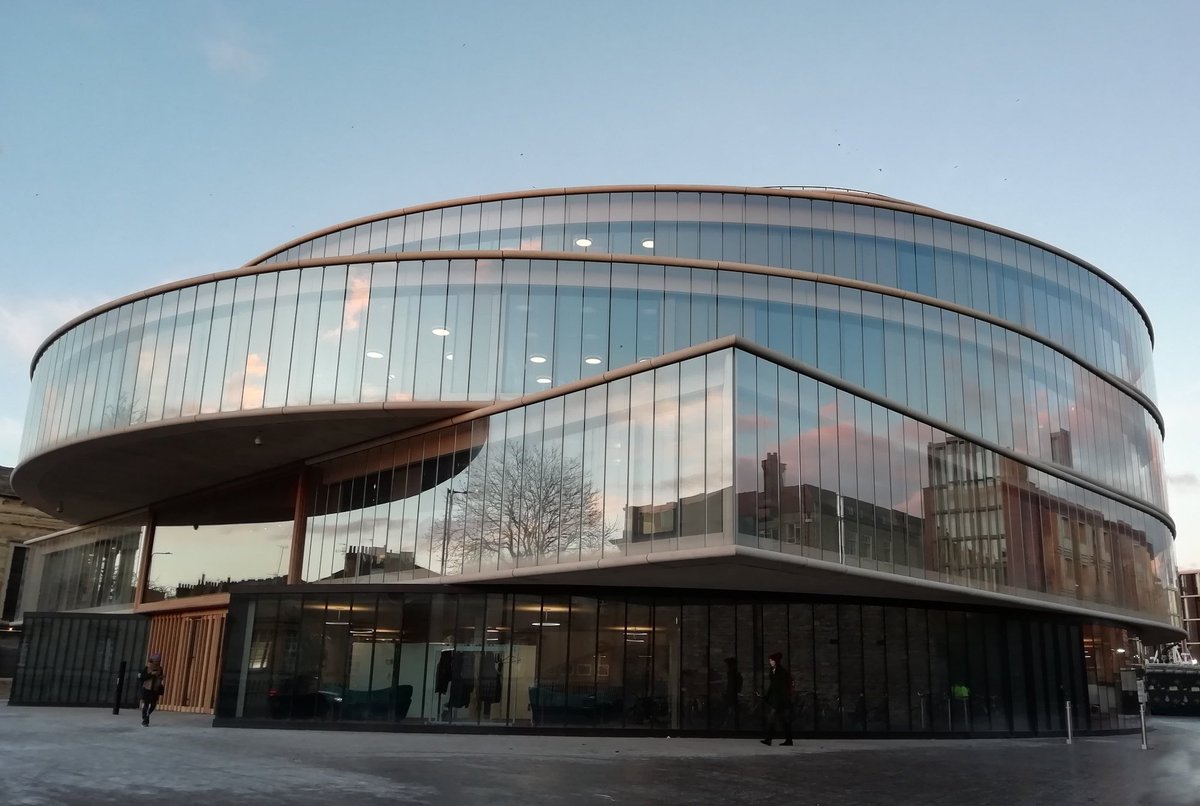 Blavatnik School of Government at dusk. #Oxford #Blavatnik