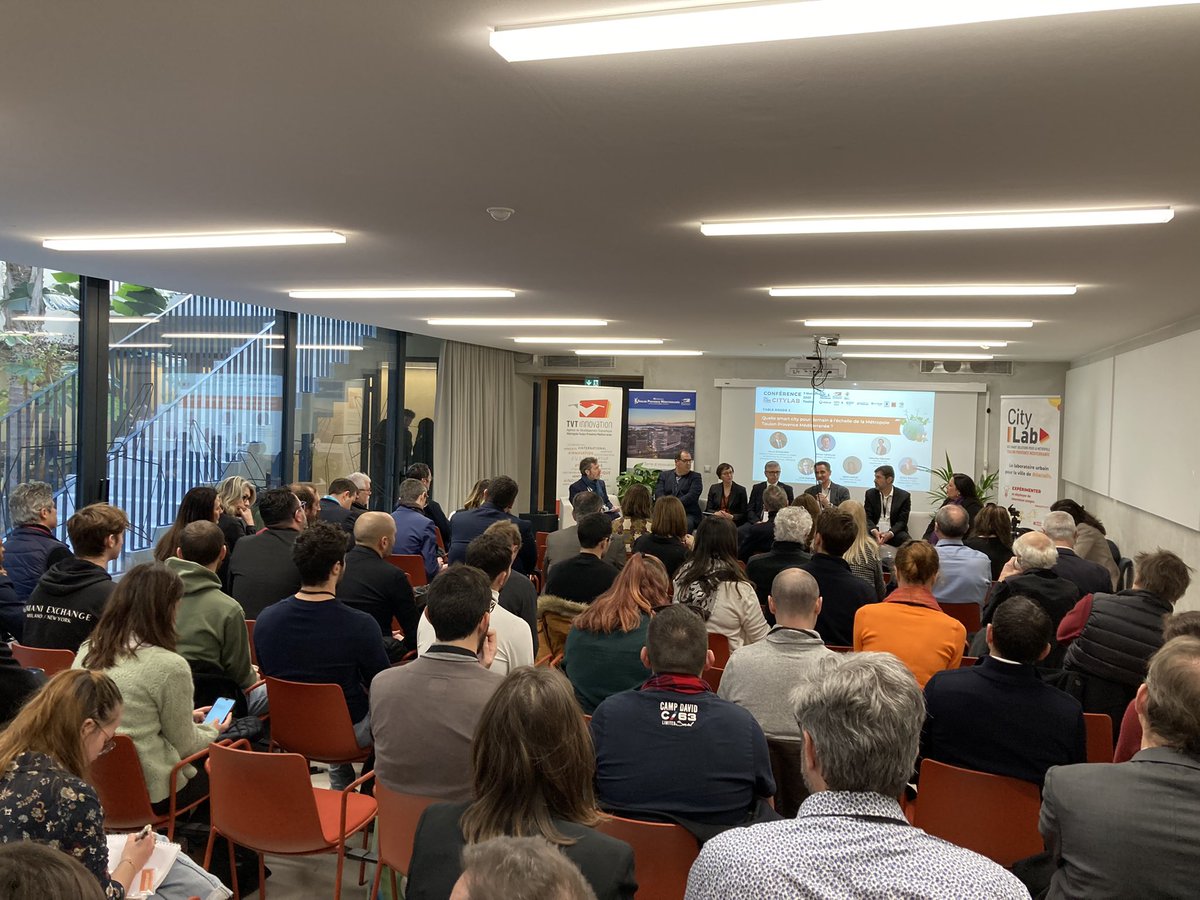 [Conference CityLab]

La table ronde #2 est en cours ! 🔥

Le sujet : Quelle SmartCity pour demain à l’échelle de la <a href="/metropoleTPM/">Toulon Provence Mediterranée</a> ? 

<a href="/HerveStassinos/">Hervé Stassinos</a> <a href="/OlivierCAVALLO1/">Olivier CAVALLO</a> <a href="/ErickMASCARO1/">Erick MASCARO</a> <a href="/a_laville/">Agnès LAVILLE</a> <a href="/gilles_boussu/">Gilles Boussu</a>  #SmartCity #MétropoleTPM #Transition