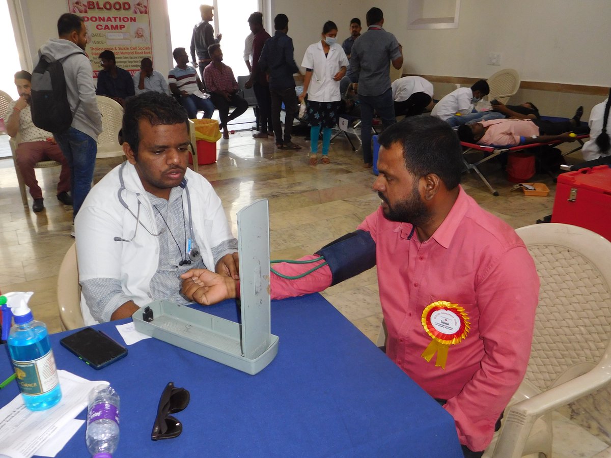 techmahindracsr's tweet photo. To aid #children suffering from #Thalassemia, our #SMART #Alumni Club at the HCHW, Koti Centre, #Hyderabad joined Indian Medical Association and Thalassemia &amp; Sickle Cell Society of Hyderabad.  SMART #students, #alumni, &amp; staff from centres in Hyderabad attended &amp; donated blood. https://t.co/Nmfc2I5PDZ