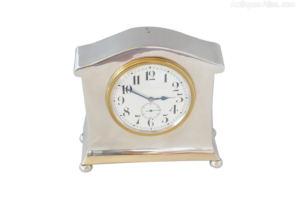 antiques_atlas's tweet image. Come on you've not got long now Start ordering
💘Valentines gift ideas antiques-atlas.com/valentines-gif…
Items for sale on the link above include this cute 💘SILVER Walker &amp;amp; Hall Desk Clock Hallmarked Chester £350 antiques-atlas.com/antique/walker…
 #silverclock #antiquesilver #antiquesilverclock
