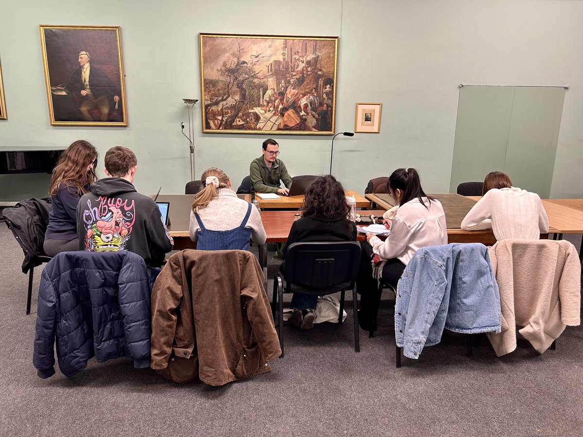 I took Inkapture Creative Writing class ⁦<a href="/StAidansCollege/">St Aidan's College</a>⁩ ⁦<a href="/durham_uni/">Durham University</a>⁩ for ‘ Fiction from Art’ workshop to ⁦<a href="/LaingArtGallery/">Laing Art Gallery</a>⁩ in Newcastle. They wrote texts inspired by art ⁦⁦<a href="/litandphil/">The Lit and Phil</a>⁩. Brilliant #creativewriting field trip. Texts amazing.