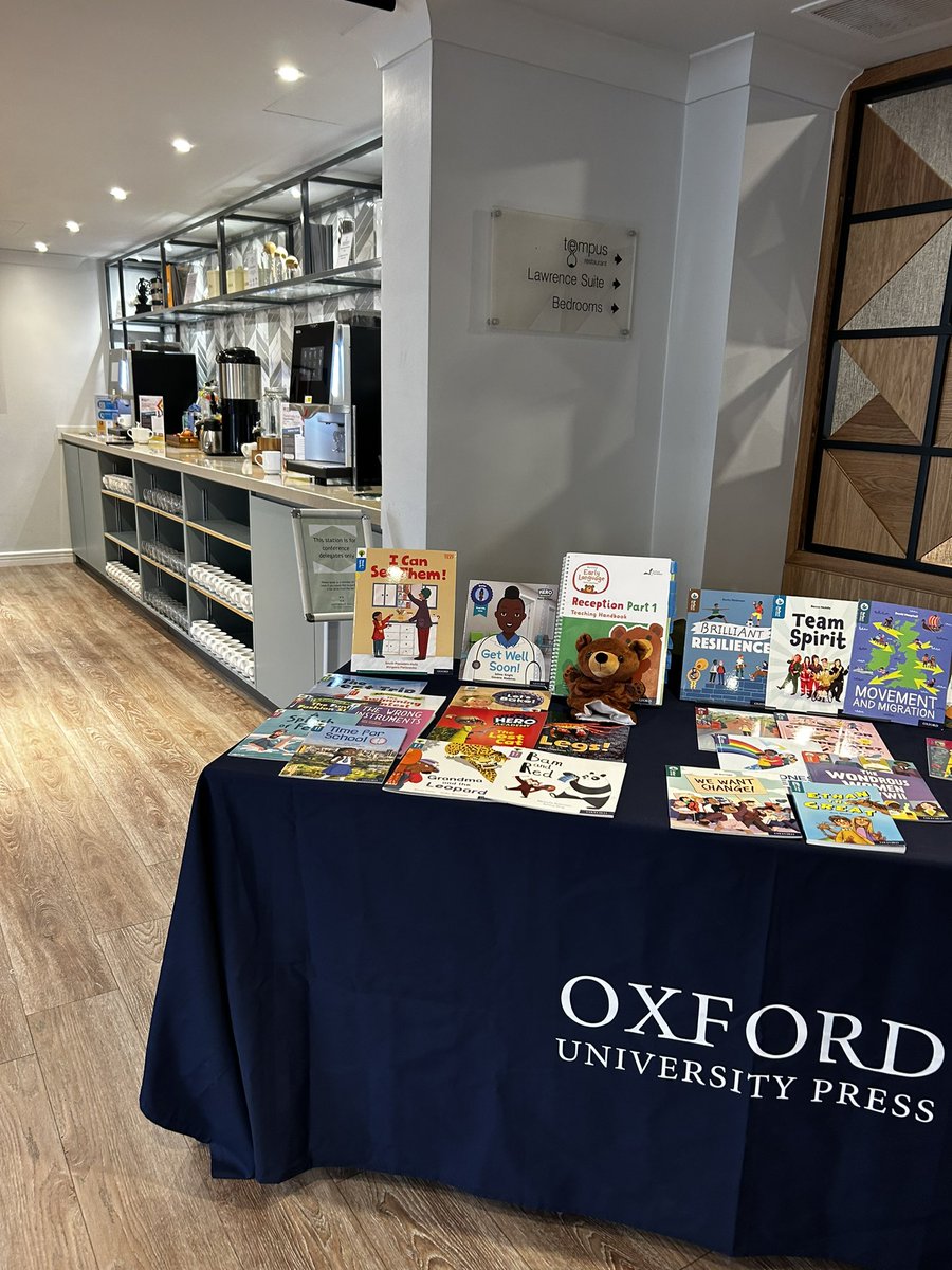 Really informative conference so far with <a href="/voice21oracy/">Voice 21 Oracy</a> <a href="/AldersleyHighSc/">AldersleyHighSchool</a> <a href="/MrLaneEng/">Mr. Lane</a>