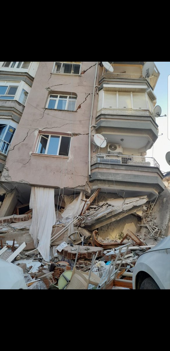 <a href="/jahreindota/">Jahrein</a> <a href="/MrBeast/">MrBeast</a> <a href="/hasanthehun/">hasanabi</a> <a href="/xQc/">xQc</a> <a href="/ishowspeedsui/">Speed⭐️</a> Ürgenpaşa mahallesi atatürk caddesi suphikarakaya apartmanı no 67 hatay antakya enkazdan ses geliyor 5 kişiler acil yardıma ihtiyaç var lütfen acil hiç bir yardım ekibi yok halk yardım etmeye çalışıyor