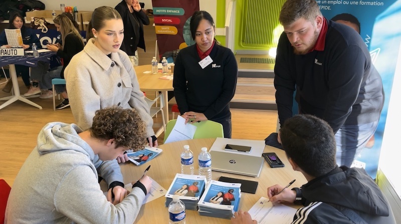 🧑🏻‍💻 #Montpellier : 240 personnes ont pu se renseigner sur les formations, solutions d'accompagnement, métiers qu'offre le centre <a href="/Afpa_Occitanie/">DR Afpa Occitanie A.Brinet</a> #SaintJeandeVedas à l'occasion de la 1ère journée portes ouvertes. Reportage. bit.ly/3JNsTgy <a href="/CueilleLaurent/">CUEILLE</a> <a href="/izard_sophie/">Sophie SAINT-PIERRE IZARD</a>