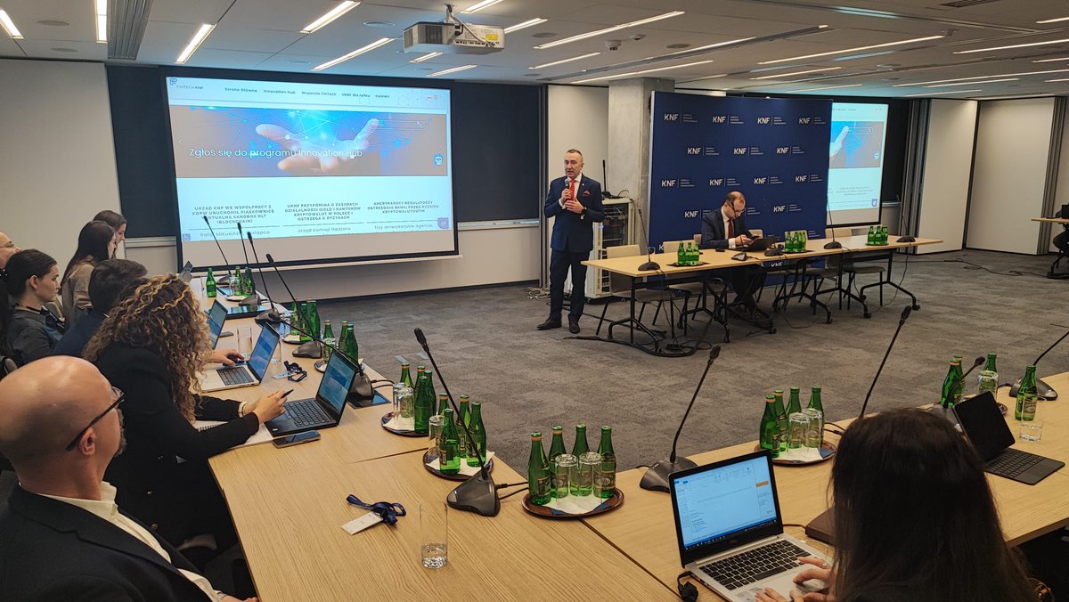 FinTech KNF tweet media