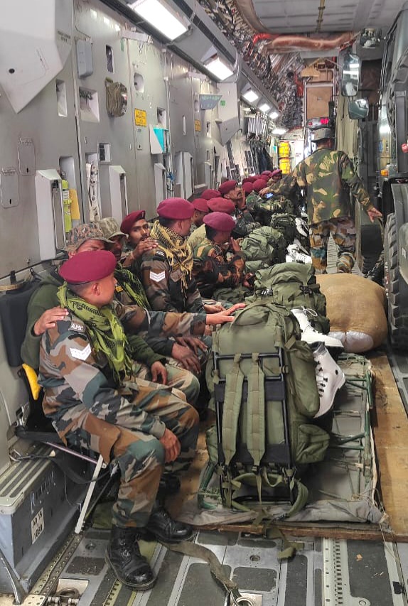 adgpi's tweet image. #IndianArmy has mobilised an 89 member medical team to earthquake hit #Türkiye. The team comprises Medical Specialists &amp;amp; is equipped with X-ray Machines, Ventilators, Oxygen Generation Plants, Cardiac Monitors &amp;amp; associated equipment, to establish a 30 bedded medical facility.