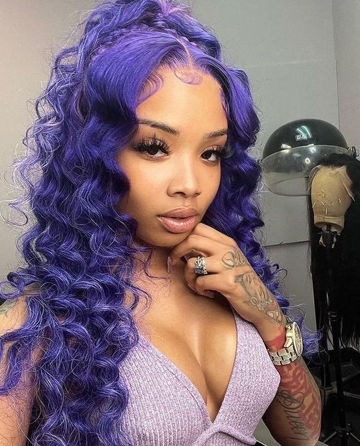 dyhair777's tweet image. Love this purple so much!😍😍💜💜
#purplehair #loosewave #middlepart #lacewigs #babyhair #wigs #colorhair