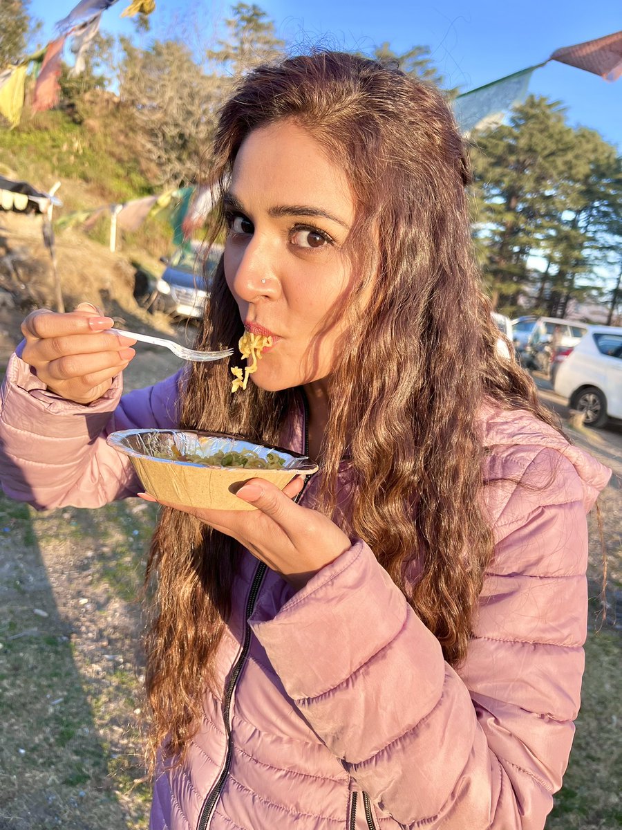 thisIsMukti's tweet photo. No one can match the feeling and the taste of “Pahado wali Maggie” 🍜 🏔️ https://t.co/IcQggzlMlB