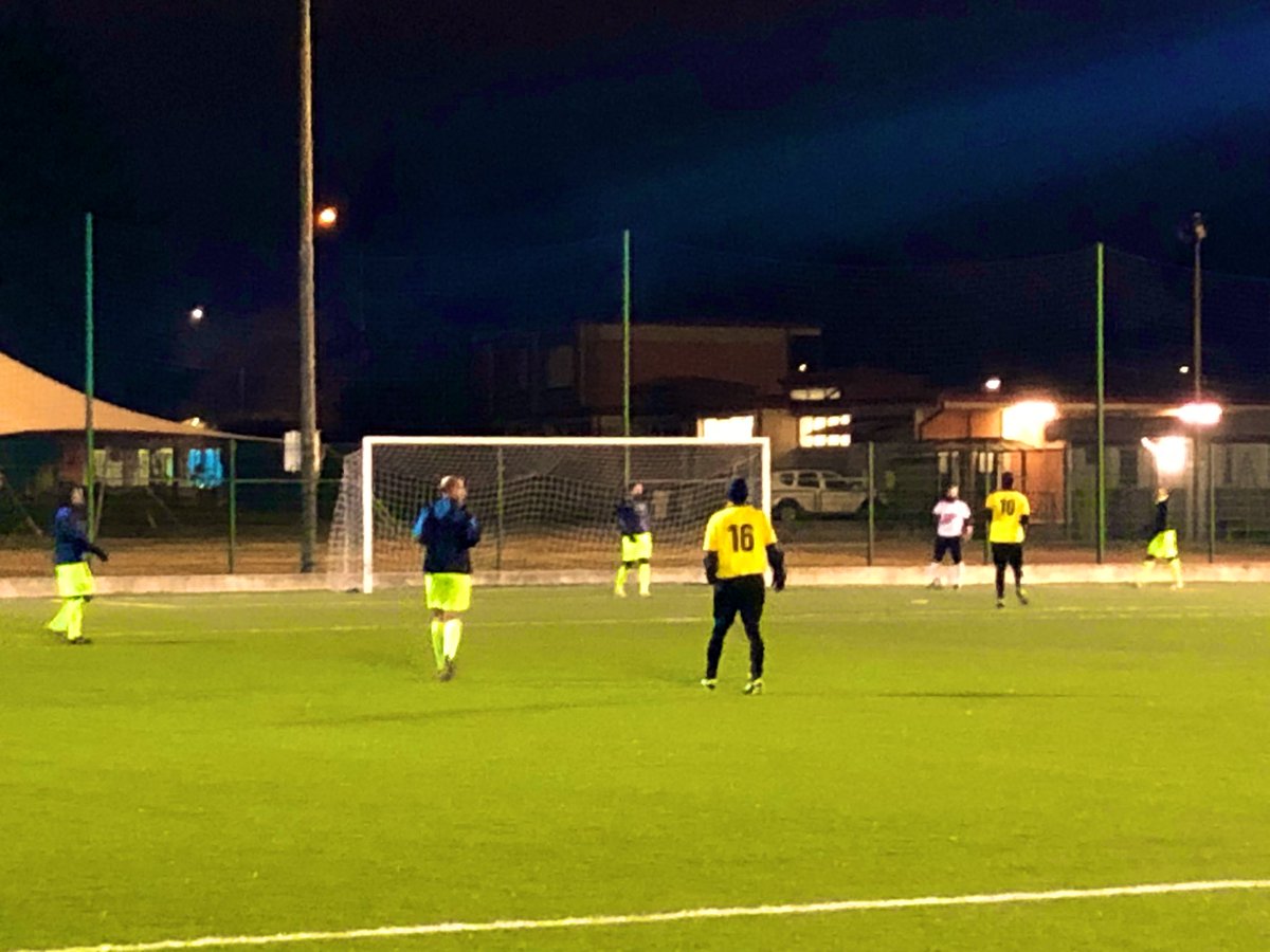 SuperNOwAter's tweet image. In pochi, maa…buoni! 😅💪✌️
#3pt #Victory #Enjoy #7febbraio