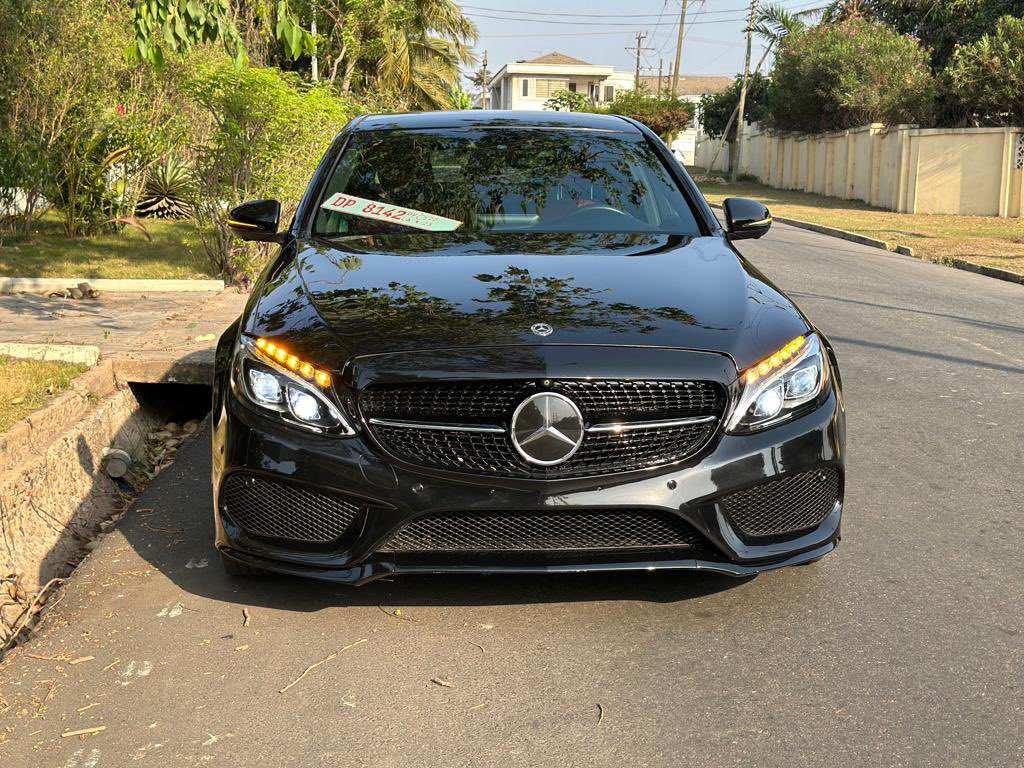 prinaketrading's tweet photo. 2018 Mercedes Benz C43 AMG
Price: GH₵470,000
Condition:
Foreign Used
Drive: Automatic AWD
Body type:Sedan
Fuel:Petrol
Mileage: 25k
Engine:3.0Biturbo
Description:
•Keyless entry& Start,Panoramic
•Reverse Cam,Beige Interior
•Black Interior,Fog lamps
#PrinakeTrading 🚙
PLS RT https://t.co/qOaFurTbgX