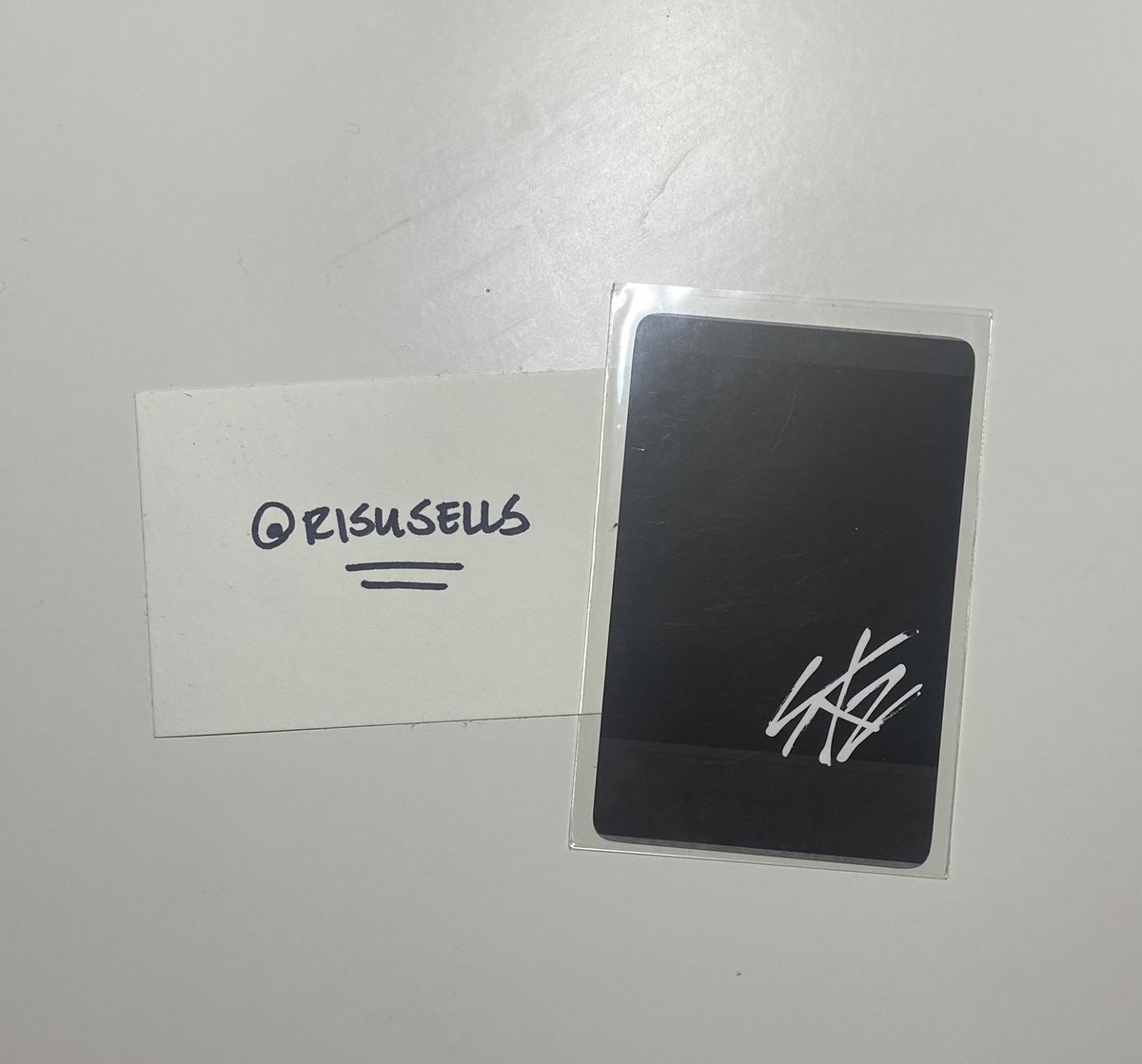risusells's tweet photo. #WTSSKZ 
- SEUNGMIN DISTRICT 9: UNLOCK PRINTED POLA
- $23
- Stamped Mail
- Paypal F&amp;F/Venmo ✔️
- USA/WW
- Pls DM

#WTSSTRAYKIDS #WTSSKZ
🏷 skz district 9:unlock tour pcs pola selling wts wtb kim anything seungmin yang stray kids https://t.co/ek368y9ZHj