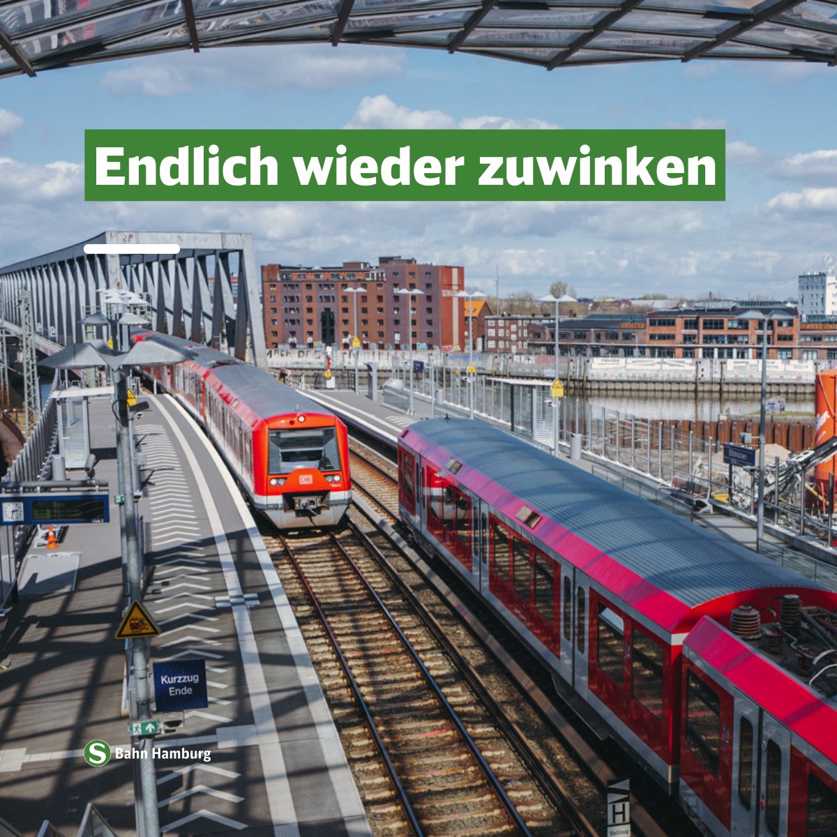 SBahnHamburg's tweet photo. Wir halten auch wieder stadteinwärts an den #Elbbrücken.

Ab heute wird die S-Bahnstation Elbbrücken wieder wie gewohnt angefahren – #S3 und #S31 halten in beide Richtungen.

Mehr Infos: https://t.co/w3wqiPuqKx

#hvv #hamburg https://t.co/Yxs3UcuSoz