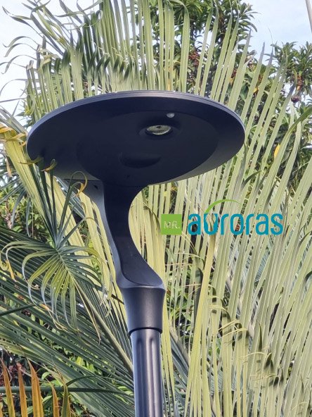 VaneyLinn's tweet image. Themis --- New design solar landscape light, installation case shared by our customers.
Contact us to get more info.
#solarpedestrianlight #solarpostlight #solarintegratelight #solargardenlight #solarlandscapelight #solarparklight #pathwaylight #solarpower #SolarOutdoorLuminaires