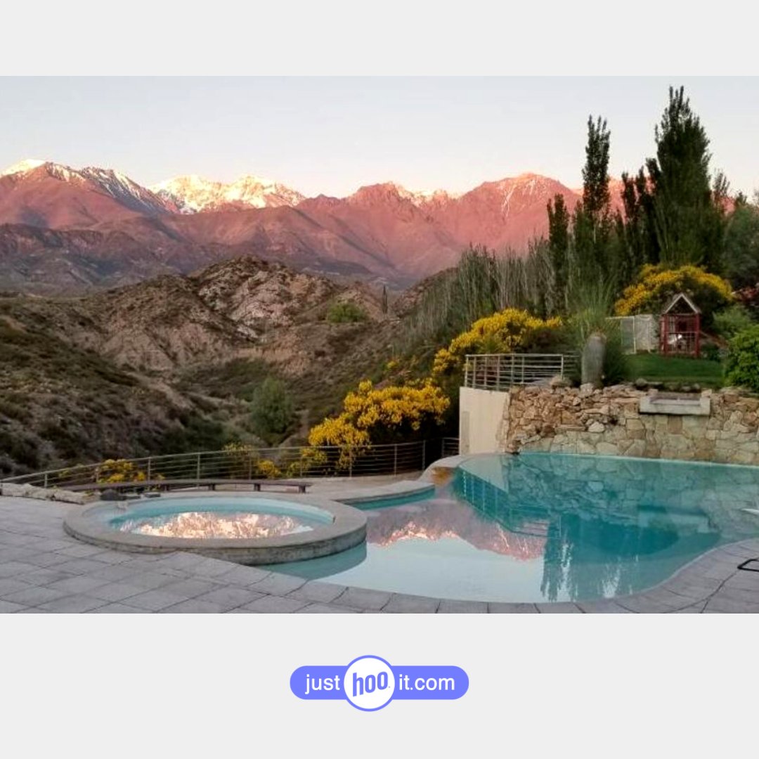 hoohotels tweet media