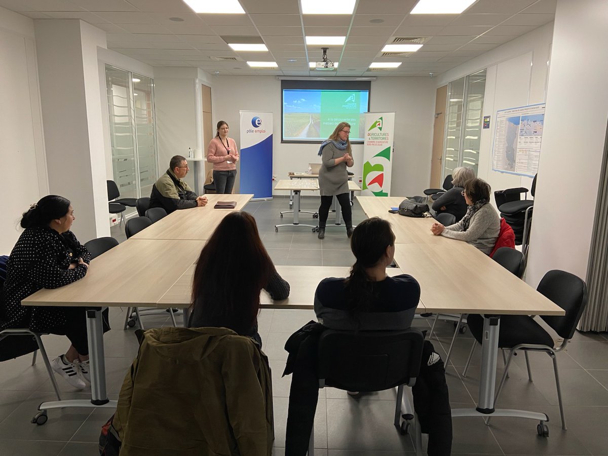 ⏰ Démarrage de la semaine de l #agriculture ce lundi avec la venue de la chambre des métiers et de l #agriculture au #PoleemploiDunkerque 🚜
⏩ découvrir les métiers et les formations de manière ludique 👍