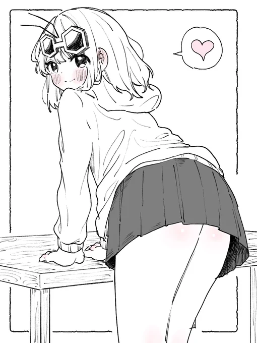 絶対領域ミツバチさんラクガキ 