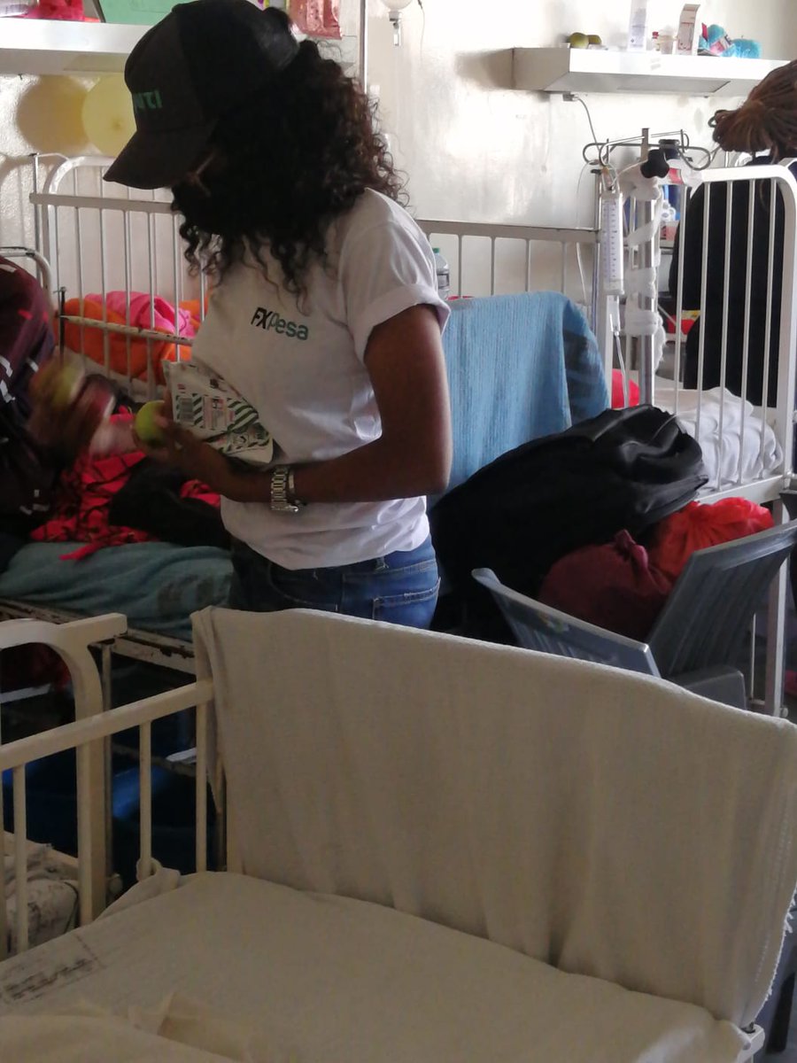 FarajaTrust's tweet photo. Last Friday, @FxPesaKE joined us for our Crafts for Cure program at @KNH_hospital. We were happy to have them visit, donate and creating crafts with the children.
Asante sana π€
#craftsforcure #cancersupport #faraja https://t.co/qYc8HR16Bi