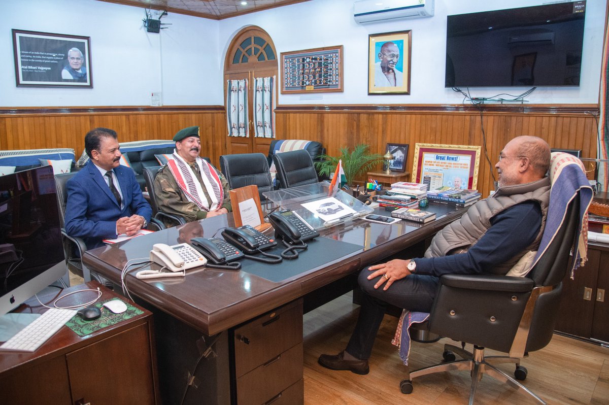 NBirenSingh's tweet photo. Was called on by Major General Gagan Deep, New ADG, NCC, North East at my office today. 

Had a discussion on the expansion of NCC activities, roles of youth in promoting nationalism, self- discipline and various activities towards growth. https://t.co/15AtfoY3Xr