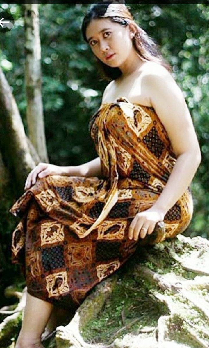 MustikaDadang's tweet photo. Kemben Kain Batik... https://t.co/bFvXEOuV1c