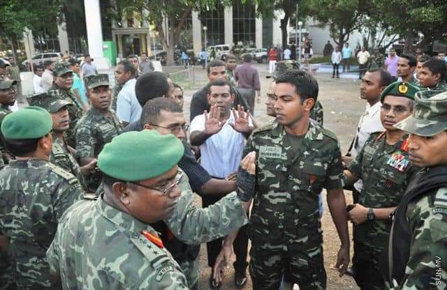 saipppe's tweet photo. މި  ހިތްދަތި ދުވަހުގެ ހަނދާން ދުވަހަކުވެސް ނުފިލާނެ.
  މުޅި ދުނިޔެއަށް ލައިވް ކޮށް،ދިވެހި ޚާއިނުން ތަކެއް ކުރި ބަޣާވާތް ތާރީޚާ އެކުވިޔަސް، މި  ހިތި މާޒީގެ ހަނދާން މިގަމުގެ ޙާލުގެ ދުލުން ބަޔާން ކުރާނެ. https://t.co/bup3O4xJgW
