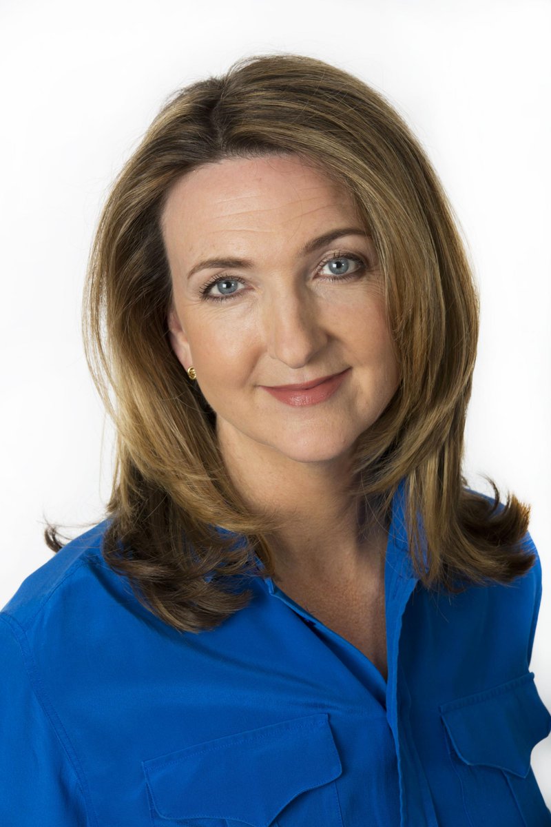 Vote for Victoria Derbyshire @VictoriaLIVE
 as your #sexiestpresenter at sexiest-presenters.com/portfolio/vict…