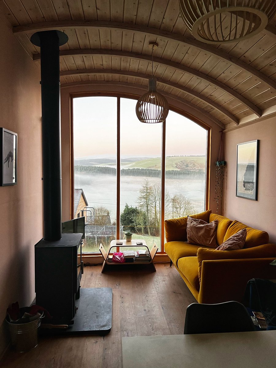 mtbcymru's tweet image. Cloud inversion and a stunning sunrise over Staylittle. Think I’ll just sit here for a while and drink my coffee. #workcanwait #mtblife #Wales