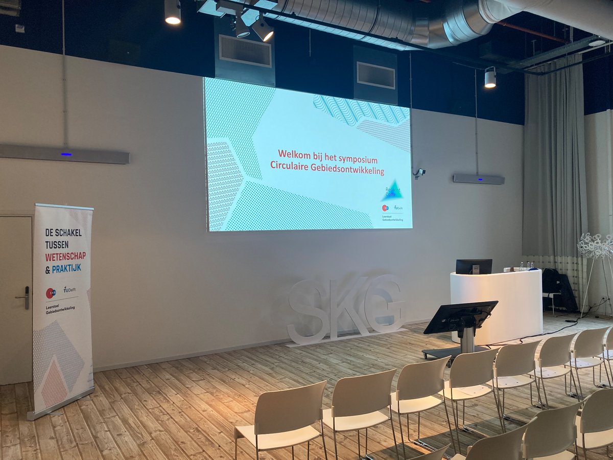 We zijn er klaar voor! Vandaag is het zover, het symposium Circulaire Gebiedsontwikkeling! Ook al is het fysiek, we hebben een live stream. Heel boeiend ochtendprogramma. 

tudelft.zoom.us/j/98477767964 

<a href="/TUBKMBE/">MBE</a> , <a href="/Resilient_Delta/">Resilient Delta Initiative</a> , <a href="/LeidenDelftEras/">Leiden-Delft-Erasmus Universities</a> , <a href="/GEBIEDSONTWnu/">Gebiedsontwikkeling.nu</a> , <a href="/BKTUDelft/">BK TUDelft</a>