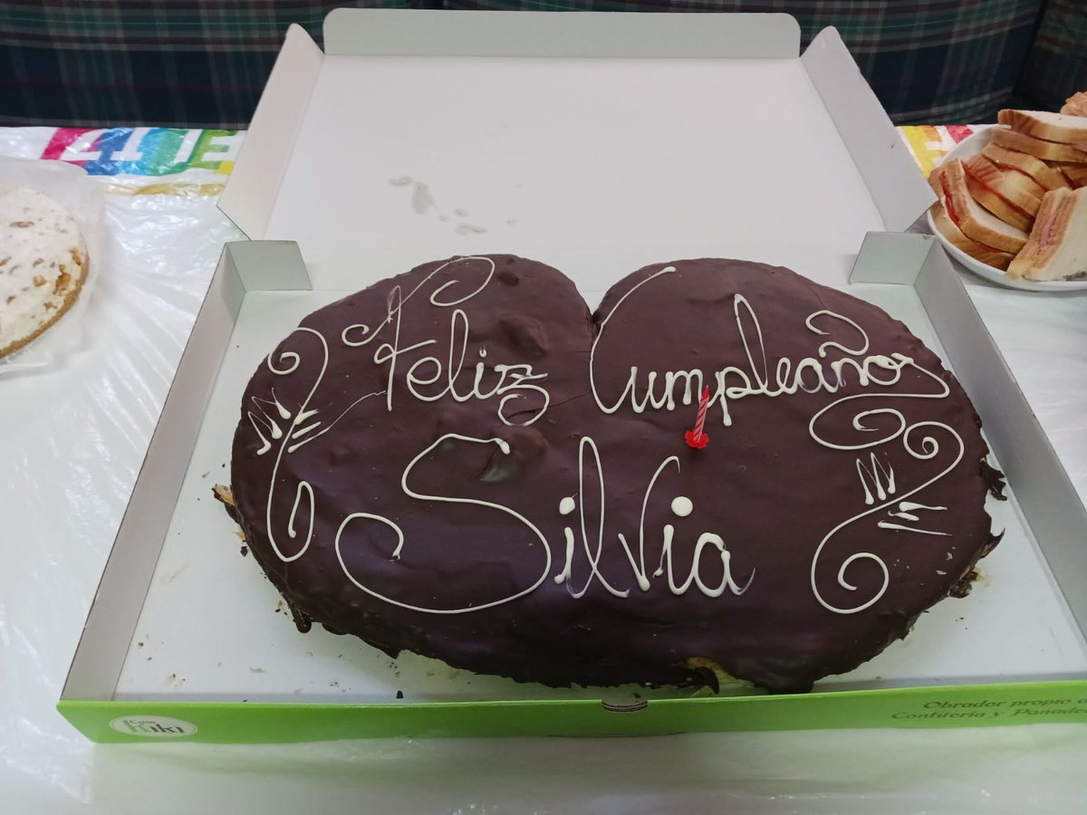 Natalie Gil tweet media