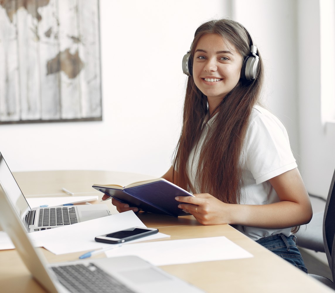 EIB Global odobrila je 45 miliona evra za dva obrazovna projekta i 31 milion evra za vodeni saobraćaj. Tim sredstvima povećaće se konkurentnost, povezanost i produktivnost srpske privrede, uz stvaranje novih mogućnosti za zapošljavanje. 👇 <a href="/EIB/">European Investment Bank</a> 
europa.rs/eib-global-ula…