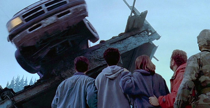 k50cullen's tweet photo. In 1997 and 26 Years Ago, #DantesPeak debuted in theaters on this day RT and Like if you remember and love this movie. (@PierceBrosnan, #LindaHamilton, #CharlesHallahan, #GrantHeslov, #ElizabethHoffman, @jeronimo26, @ReallyRealJamie, #ArabellaField, #TziMa, @imleegarlington, https://t.co/bW8fCiJdRt