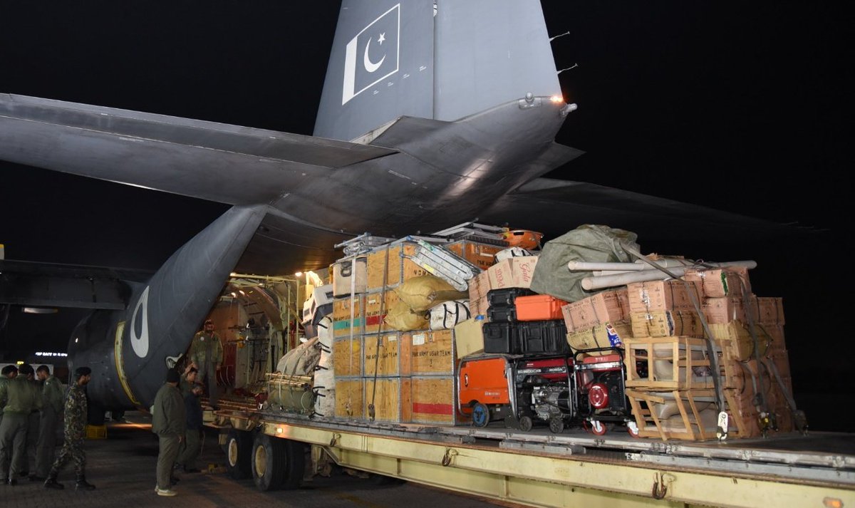 sabirwa2's tweet photo. Pakistan🇵🇰 sending 2 squad Doctor's &amp; rescue team helping for Turkey🇹🇷  #Turkey #PrayForTurkey #TurkeyEarthquake #turkiyeearthquake #turkeyearthquake2023 #earthquakeinturkey #earthquake #Trending #HelpSyria #HelpTurkeySyria https://t.co/RKxQ8n2W64
