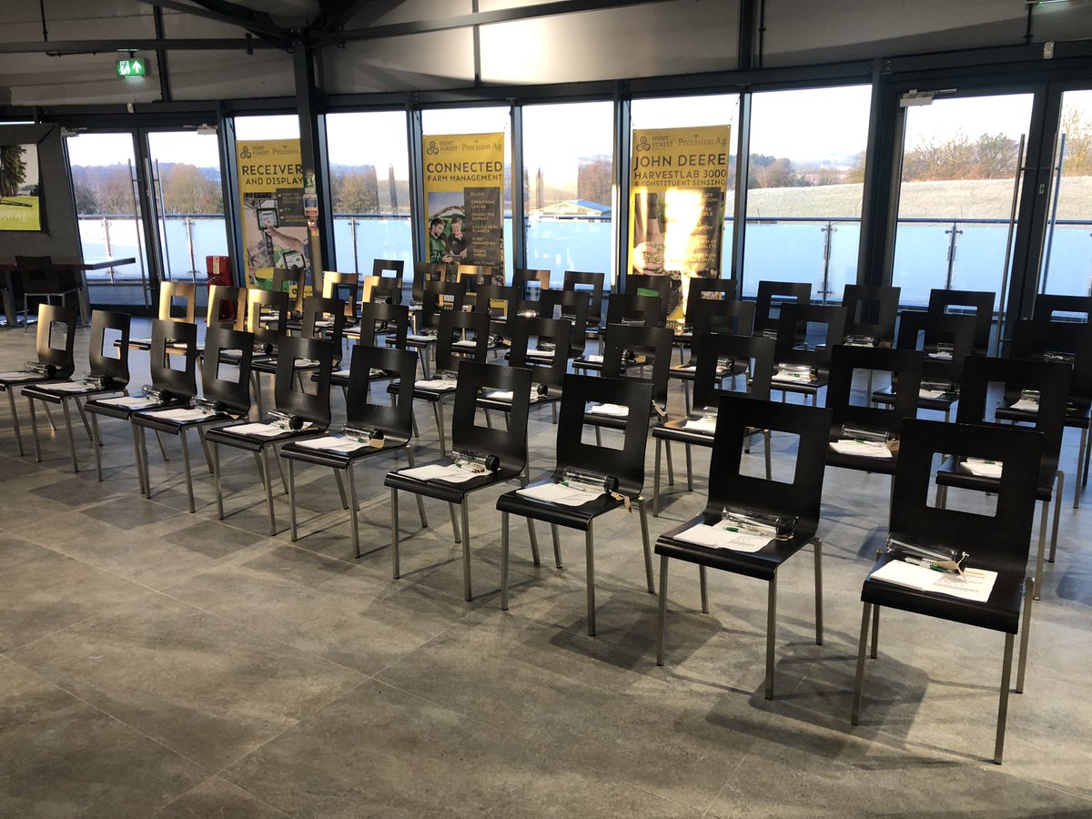 lawrence4646's tweet photo. #johndeere #huntforest #precisionag #training https://t.co/hRlZ5dbyMb