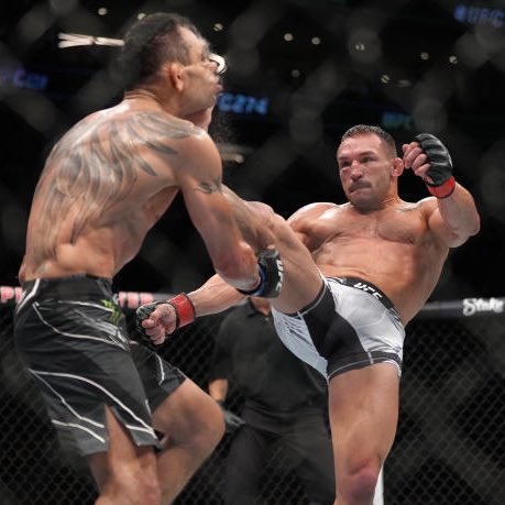 LiamHealy16's tweet photo. Show me your favourite then your most hated moment in UFC history https://t.co/IVAdRzuSt9