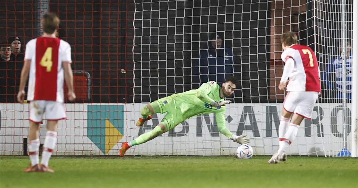 ajaxlife's tweet photo. Nieuws: Jong Ajax vergeet te winnen van koploper PEC Zwolle https://t.co/Xy73SIliPV #ajax #jajpec https://t.co/jtKShfkW6y