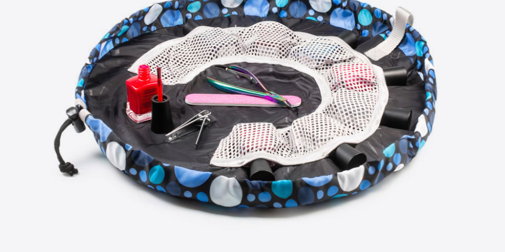 #hashtag2 Lay-n-Go 18” NAILSPA Cosmetic Bag everystyle.shop/lay-n-go-18-na…